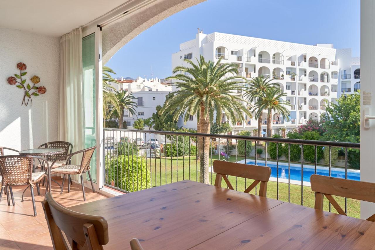 Carabeo 23- Acceso A La Playa Leilighet Nerja Eksteriør bilde